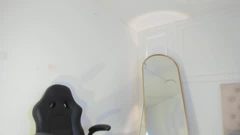 Nicol online show from 02.15.26