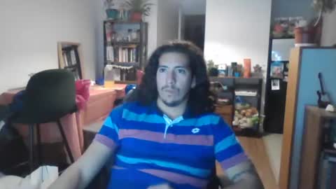 Snapshot of nicopriets chatting on 10.15.25 nicopriets online show from 10.15.25