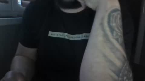 Snapshot of niewidoczny26 chatting on 12.14.24 Niewidoczny online show from 12.14.24