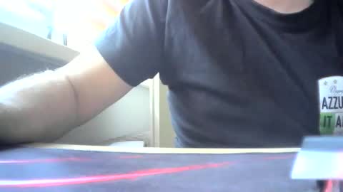 Snapshot of niewidoczny26 chatting on 03.08.25 Niewidoczny online show from 03.08.25