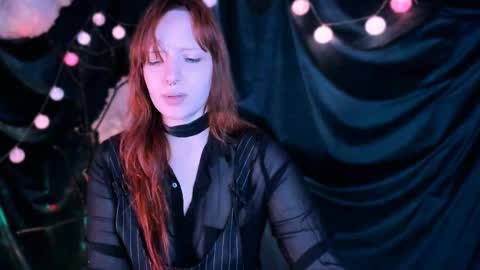 Snapshot of night_liliths chatting on 01.29.25 Lilitht online show from 01.29.25