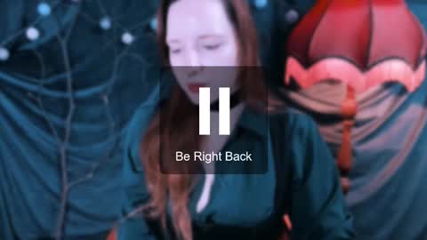 Snapshot of night_liliths chatting on 11.28.25 Lilitht online show from 11.28.25