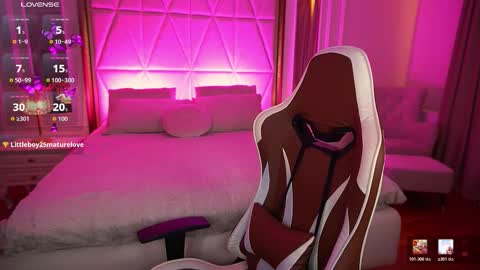 Snapshot of nightaylin chatting on 03.20.26 Aylin online show from 03.20.26