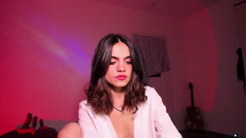 Snapshot of nightfloatt chatting on 11.22.25 Daisy online show from 11.22.25