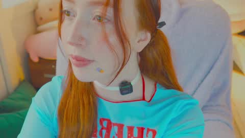 Snapshot of niilaa chatting on 02.11.26 of Nylasweet online show from 02.11.26