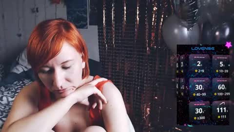 Snapshot of nika_fuchs chatting on 02.15.25 Nika online show from 02.15.25