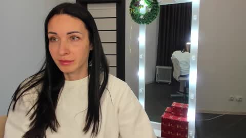 Nika online show from 12.09.24