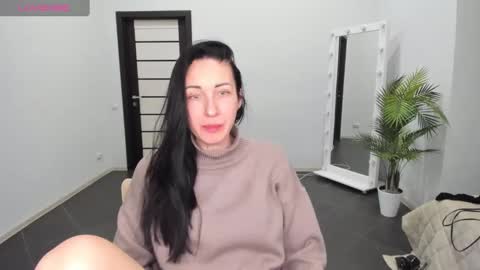 Nika online show from 02.16.25