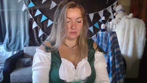 Snapshot of nikaskylink chatting on 09.23.25 Nika online show from 09.23.25