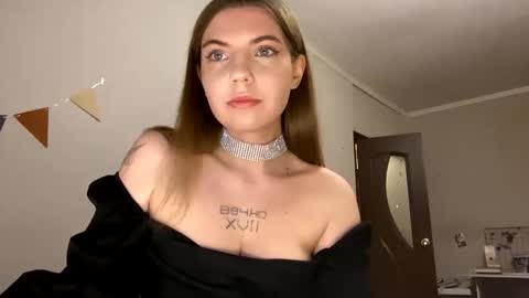 Snapshot of nikastardust chatting on 01.20.25 nikastardust online show from 01.20.25