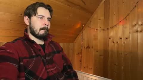 Snapshot of nikbusiness chatting on 12.19.24 Nick online show from 12.19.24