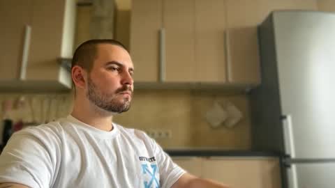 Snapshot of nikbusiness chatting on 09.18.25 Nick online show from 09.18.25