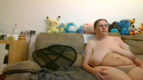 Snapshot of nikeair305 chatting on 07.08.26 Brian and Logan Brogan online show from 07.08.26
