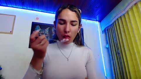 Snapshot of niki_1998 chatting on 01.03.25 Natalia online show from 01.03.25