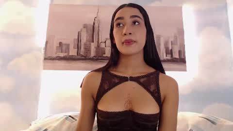 Snapshot of nikibrice chatting on 07.05.26 online show from 07.05.26