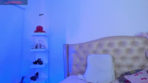 Niikii online show from 01.02.25