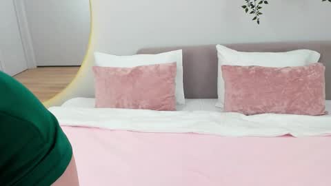 Snapshot of nikkabush chatting on 03.11.26 Nikka online show from 03.11.26