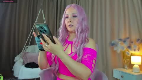 Nikki online show from 05.22.26