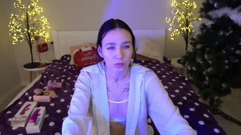 Snapshot of nikkigoldx chatting on 01.04.25 Nikki online show from 01.04.25