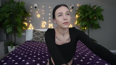 Snapshot of nikkigoldx chatting on 01.15.25 Nikki online show from 01.15.25
