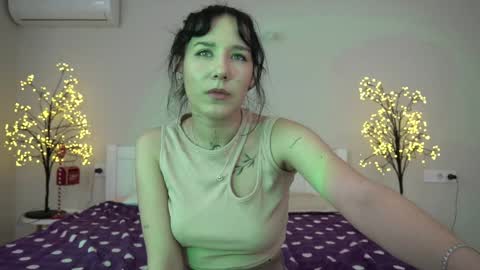 Snapshot of nikkigoldx chatting on 02.08.25 Nikki online show from 02.08.25