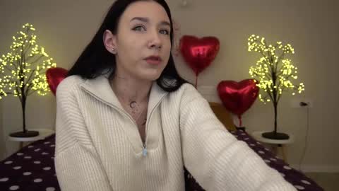 Snapshot of nikkigoldx chatting on 02.15.25 Nikki online show from 02.15.25
