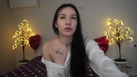 Snapshot of nikkigoldx chatting on 03.04.25 Nikki online show from 03.04.25