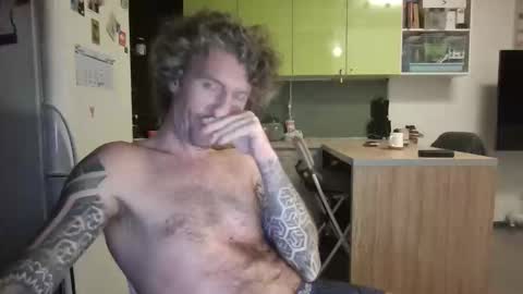 niknik39 online show from 02.04.26