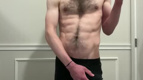 Snapshot of niko9inches chatting on 03.19.26 niko9inches online show from 03.19.26