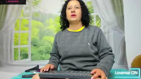 Snapshot of nikol32__ chatting on 06.25.26 dayan online show from 06.25.26