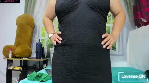 Snapshot of nikol32__ chatting on 07.17.26 dayan online show from 07.17.26