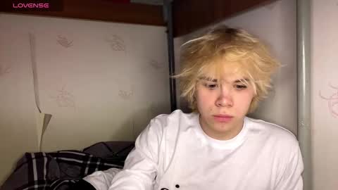 Snapshot of nikolasbucks chatting on 01.13.26 nikolasbucks online show from 01.13.26