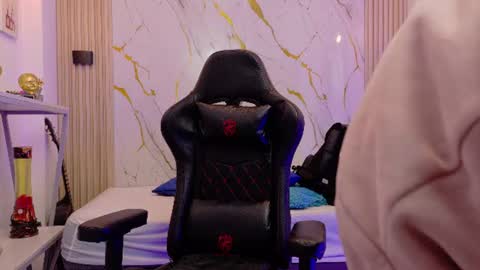    online show from 07.06.26