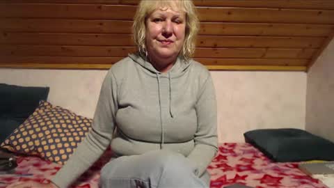 Nikole1 online show from 02.21.25