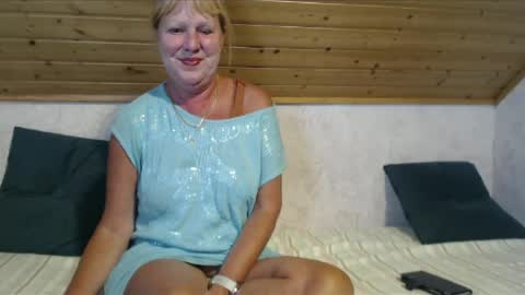 Snapshot of nikole111 chatting on 07.28.26 Nikole1 online show from 07.28.26
