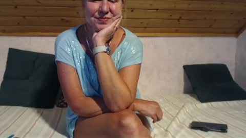 Snapshot of nikole111 chatting on 07.28.26 Nikole1 online show from 07.28.26