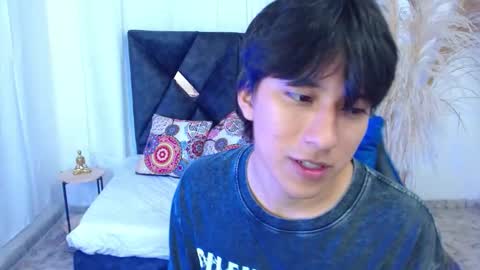 Snapshot of nikoo_18 chatting on 02.11.26 Niko online show from 02.11.26