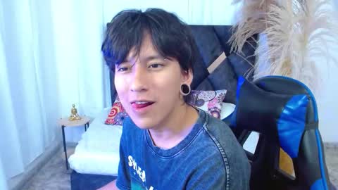 Snapshot of nikoo_18 chatting on 02.24.26 Niko online show from 02.24.26