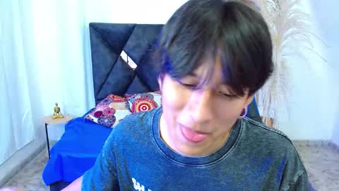 Snapshot of nikoo_18 chatting on 03.12.26 Niko online show from 03.12.26