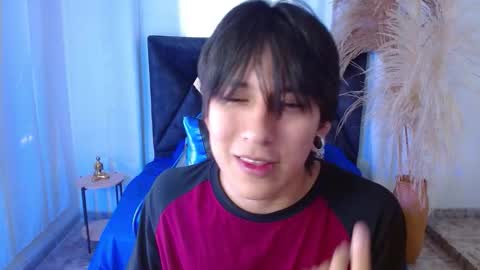 Snapshot of nikoo_18 chatting on 03.19.26 Niko online show from 03.19.26