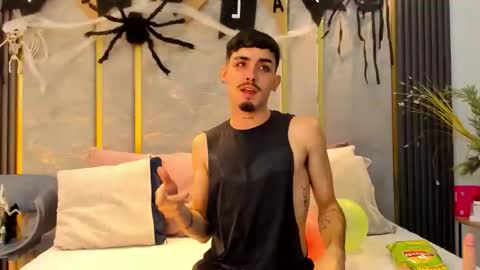 Niko Stone online show from 11.02.25