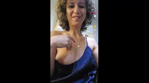 Snapshot of nikpassion123 chatting on 01.31.25 nikol online show from 01.31.25