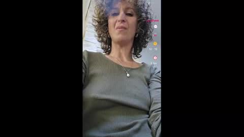 Snapshot of nikpassion123 chatting on 02.17.25 nikol online show from 02.17.25