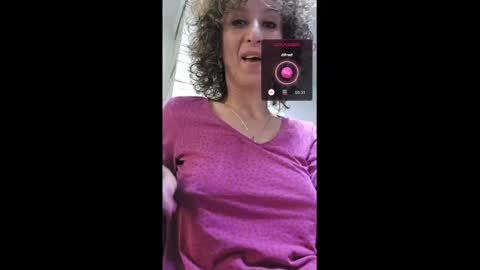 Snapshot of nikpassion123 chatting on 02.21.25 nikol online show from 02.21.25