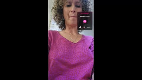 Snapshot of nikpassion123 chatting on 02.21.25 nikol online show from 02.21.25