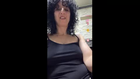 Snapshot of nikpassion123 chatting on 05.19.26 nikol online show from 05.19.26