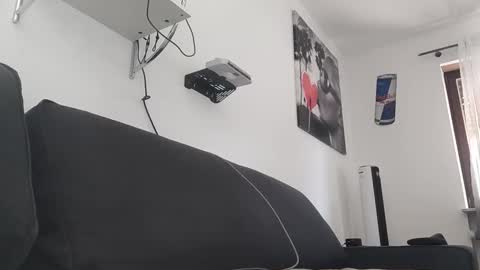 Snapshot of niksdick2121 chatting on 10.12.25 niksdick2121 online show from 10.12.25