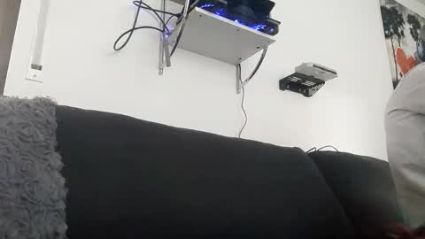 Snapshot of niksdick2121 chatting on 11.17.25 niksdick2121 online show from 11.17.25