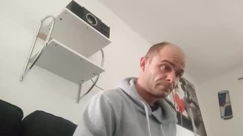 Snapshot of niksdick2121 chatting on 11.28.25 niksdick2121 online show from 11.28.25