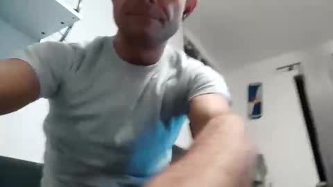 Snapshot of niksdick2121 chatting on 12.05.25 niksdick2121 online show from 12.05.25